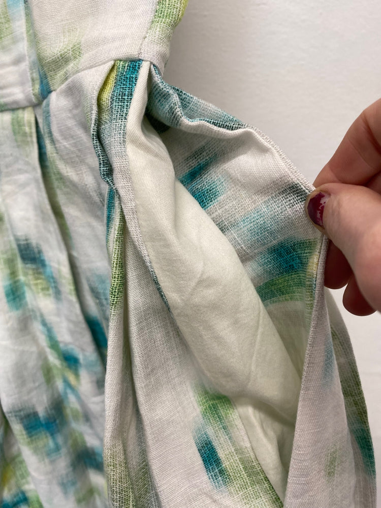 Gorgeous Handmade Vintage Dress Uk14 White & pastel green NR002