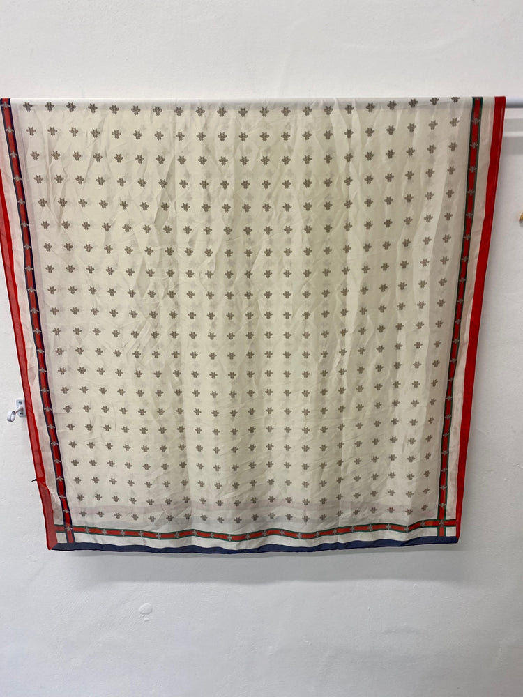 Gorgeous Unknown Scarf One size Cream Italian Bee pattern NR002