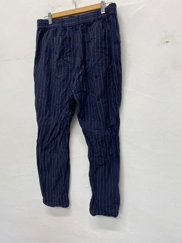 Gorgeous Uniqlo Trousers XL Navy blue with white pinstripes NR002