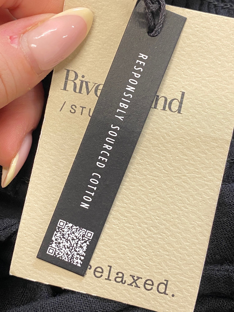 Gorgeous River Island Halterneck top UK8 Black SL002