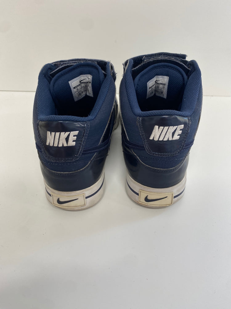Awesome Nike Sneakers UK9 Navy Blue