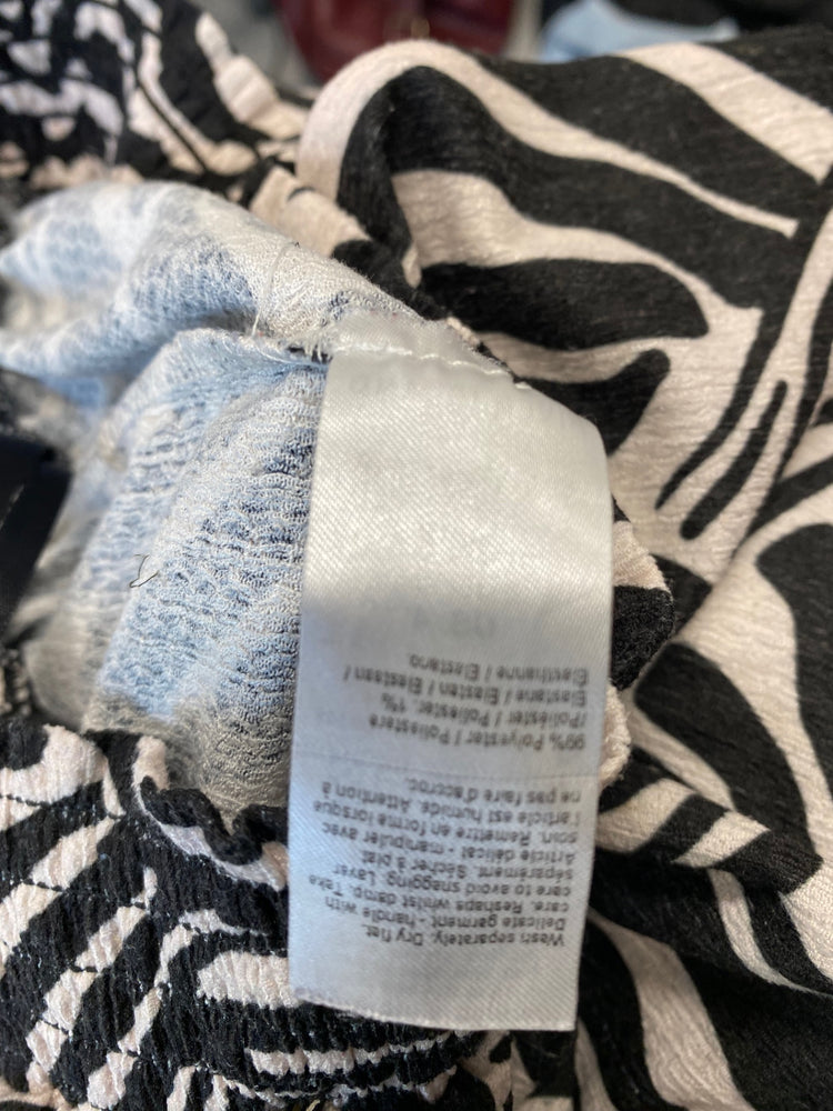 Gorgeous River island Wide leg trousers Uk8 Black and White Zebra Cropped EK001