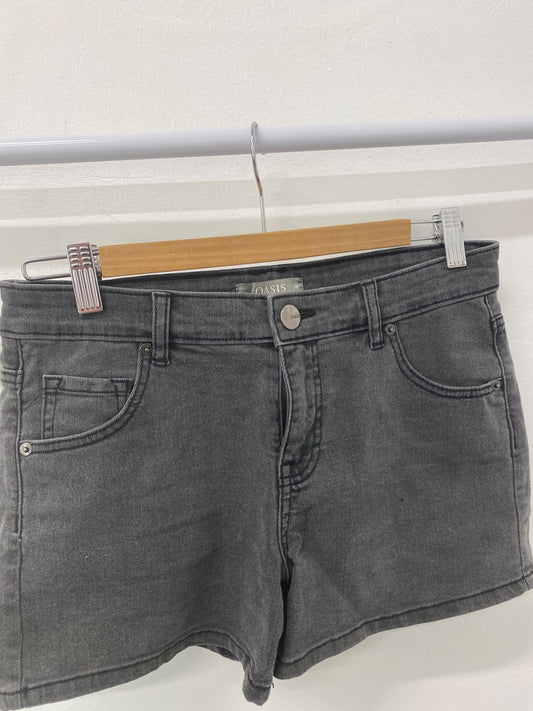 Gorgeous duo of Oasis Shorts UK10 White & Black/ grey LF003