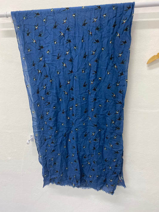 Gorgeous Unbranded Scarf One size Blue flying swallows LF003