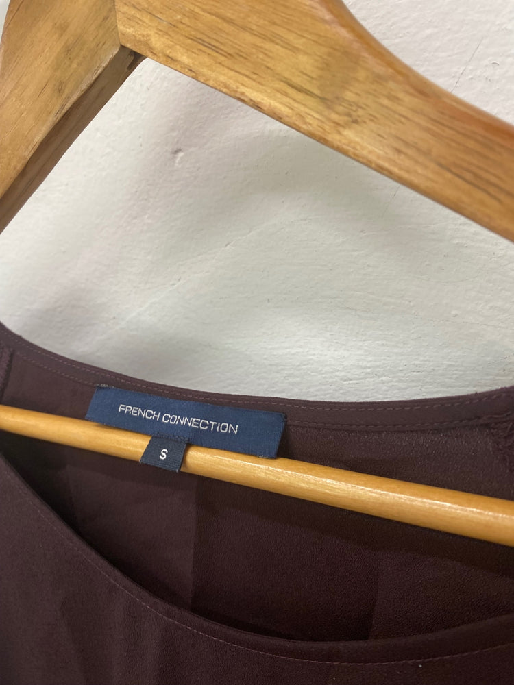 Gorgeous French Connection Long Sleeve Top UKS Maroon semi sheer sleeves LF003