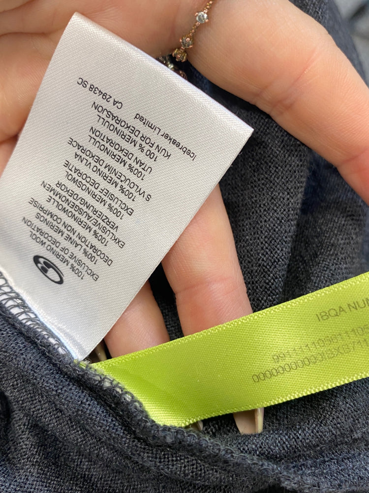 Fabulous Icebreaker Long Sleeve Top UK S Dark gray thermal skiing GM003