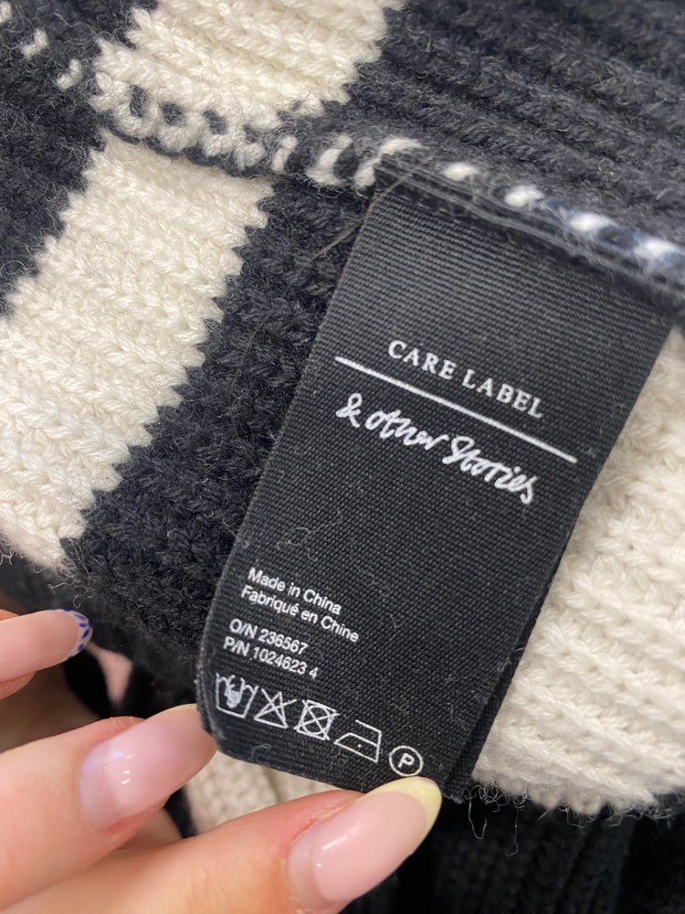 Gorgeous & Other Stories Sweater UK M Black striped quarter zip LT002