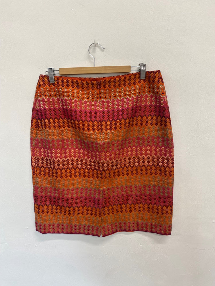 Fabulous Anthropologie Skirt UK14 Red orange pattern FK116