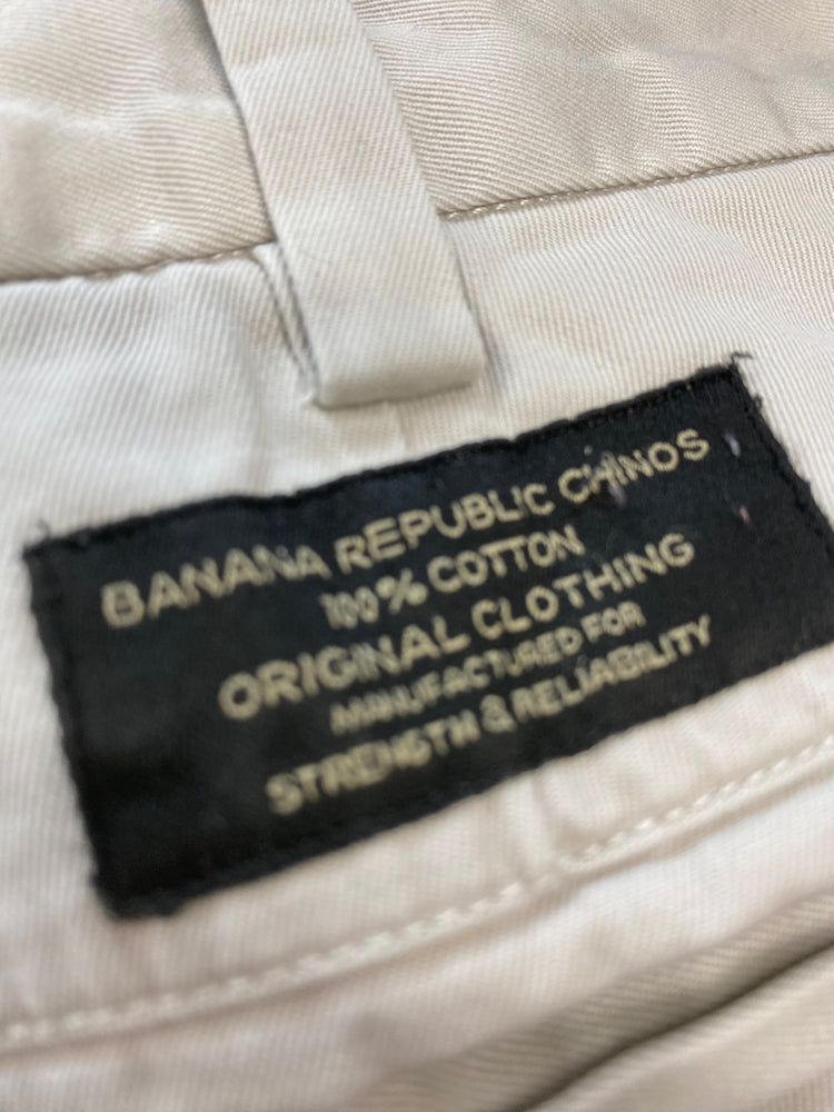 Fabulous Banana Republic Trousers W38” L32” classic Beige FK116