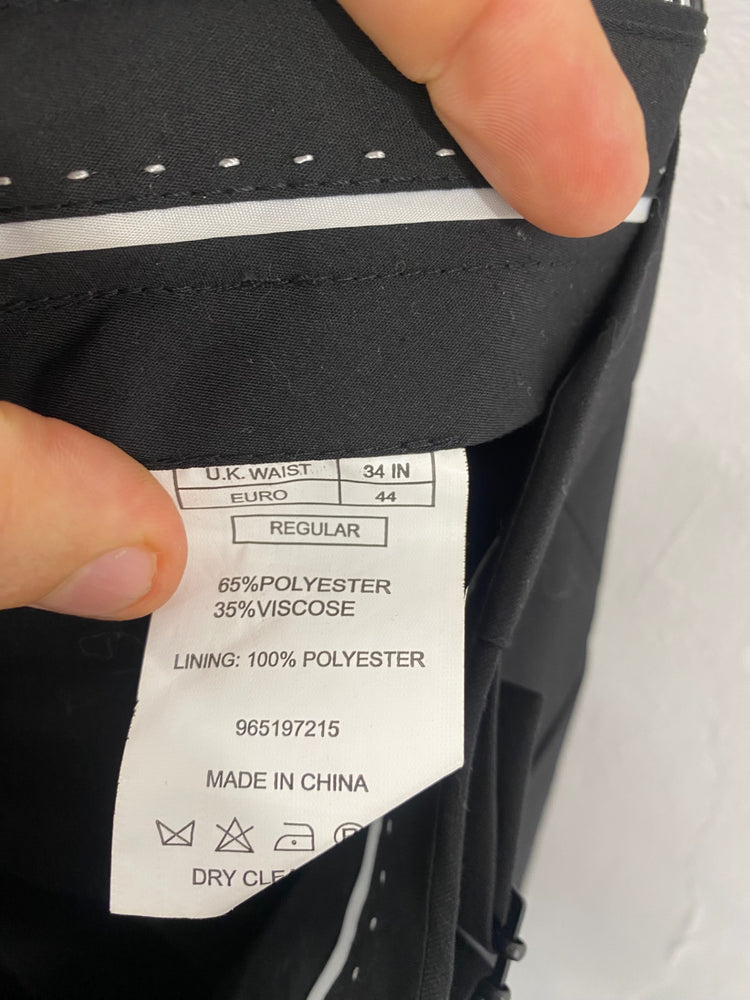 Amazing Moss Bros Dinner suit 40R Black