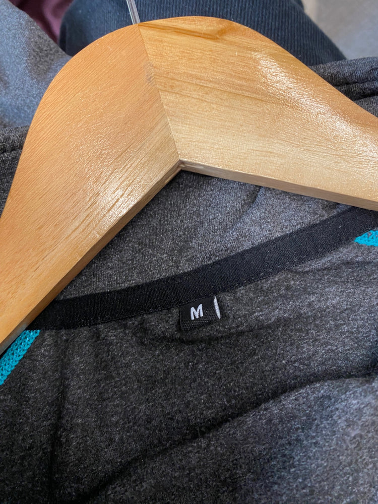 Amazing TCS Sports top UkM Dark Gray Team Trim London Marathon Uk12 FK116