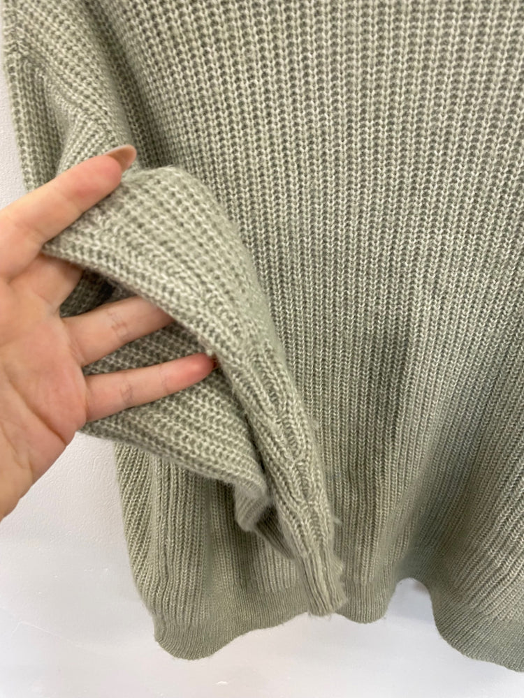 Amazing Nobody’s Child Cardigan UK6-8 Sage Green HT149