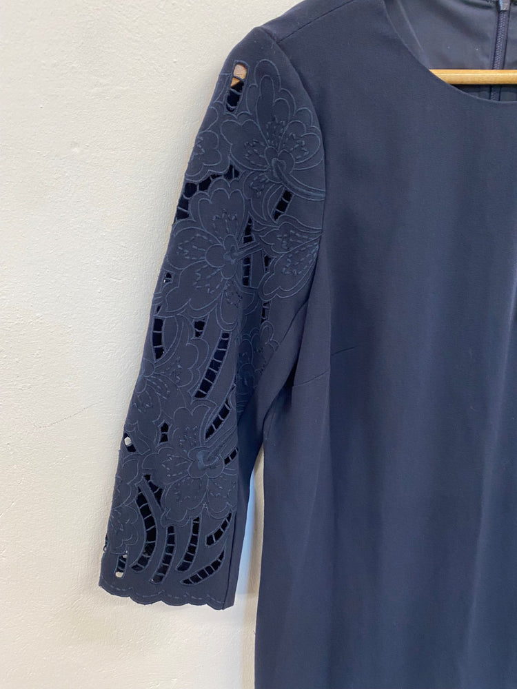 Amazing Country Casuals broderie formal Dress UK10 Navy Occasion events HB149