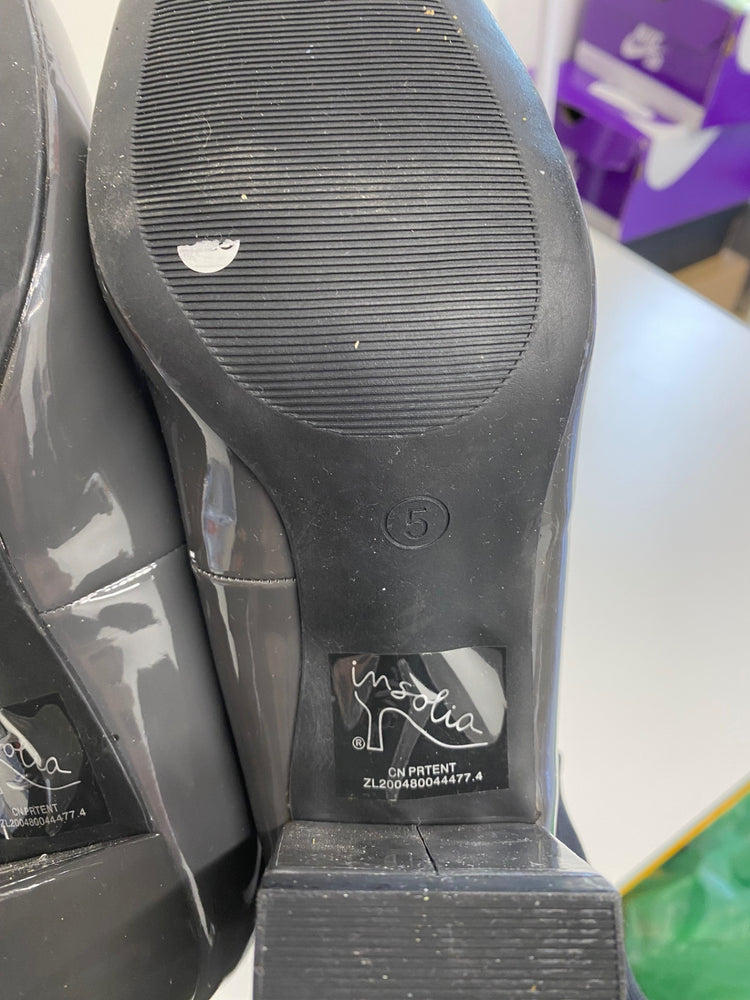 Amazing M&S Collection Mary Jane Court Shoes UK5 Grey Patent HL149