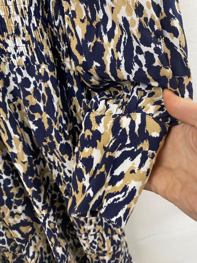 Amazing M&S animal print midi tea Dress UK6 Navy Beige amazing cuffs HT149