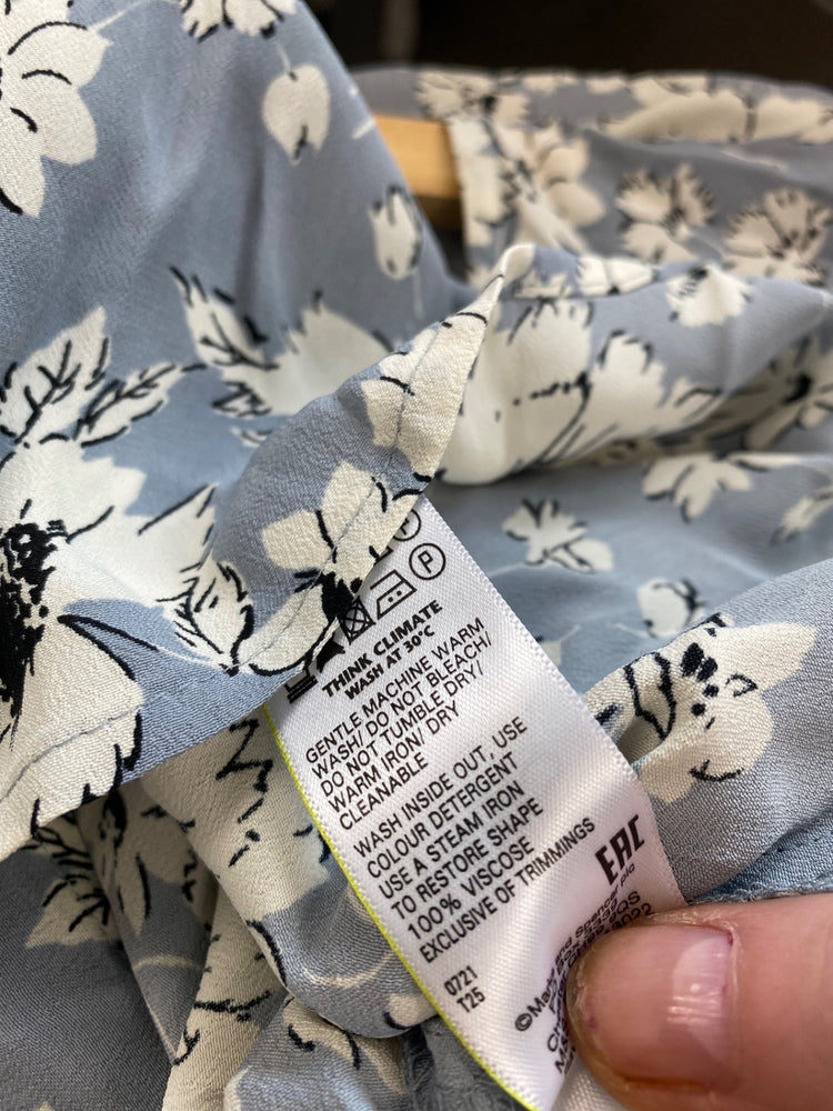 Fabulous M&S x GHOST lace trimmed ornate romantic Blouse UK8 Blue & cream HT149