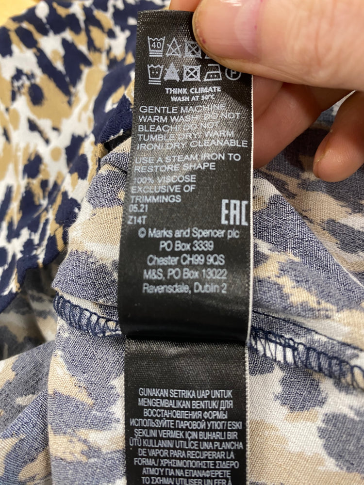 Amazing M&S animal print midi tea Dress UK6 Navy Beige amazing cuffs HT149