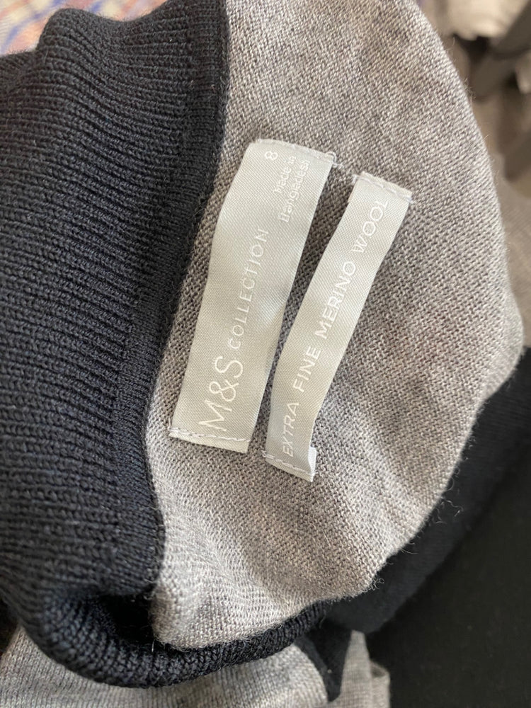 Fabulous Marks & Spencers turtleneck UK8 Black grey HT149
