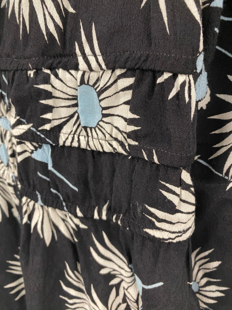 Amazing M&S floral baby blue midi tea Dress UK10 Black HT149