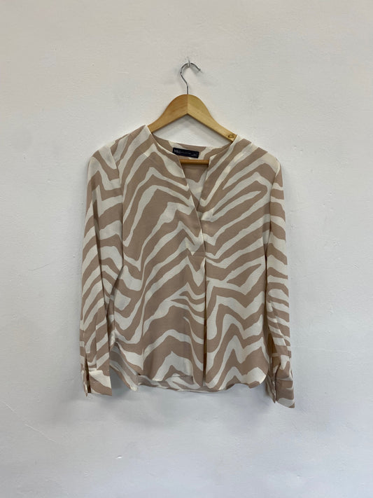 Amazing M&S Collection zebra Blouse Uk8 Beige & White linen vibes HT149