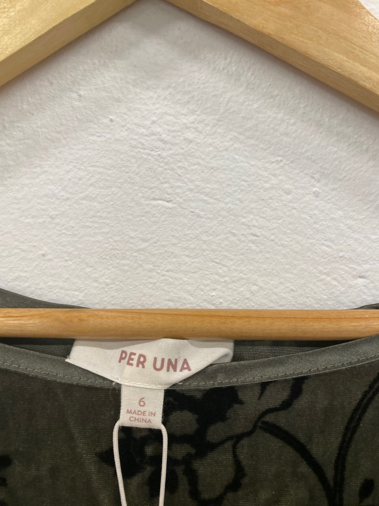 Amazing Per Una velvet Blouse UK6 Olive Green Black swirls oriental HT149