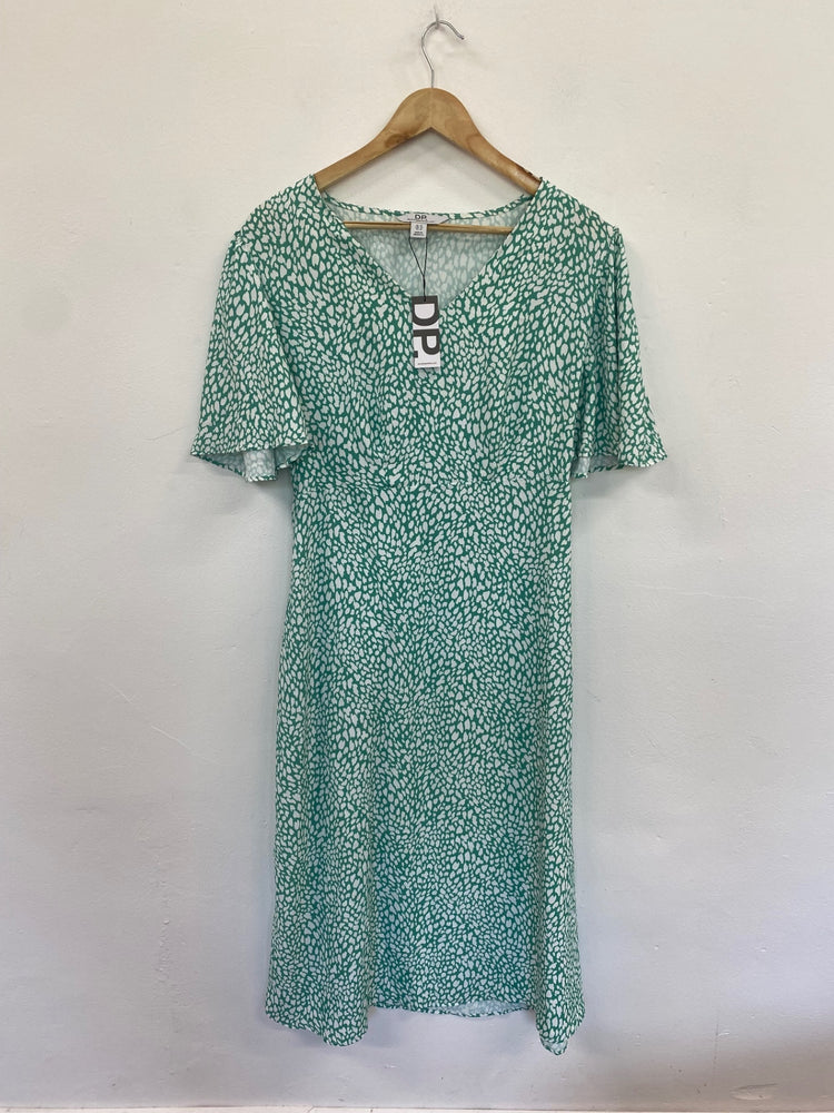 Fabulous DP romantic summer tea Dress Uk14 Green & white HT149