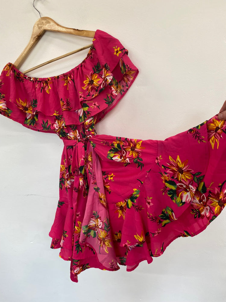 Gorgeous Boohoo flora Spanish gypsy Dress UK10 Pink Holiday events HG001