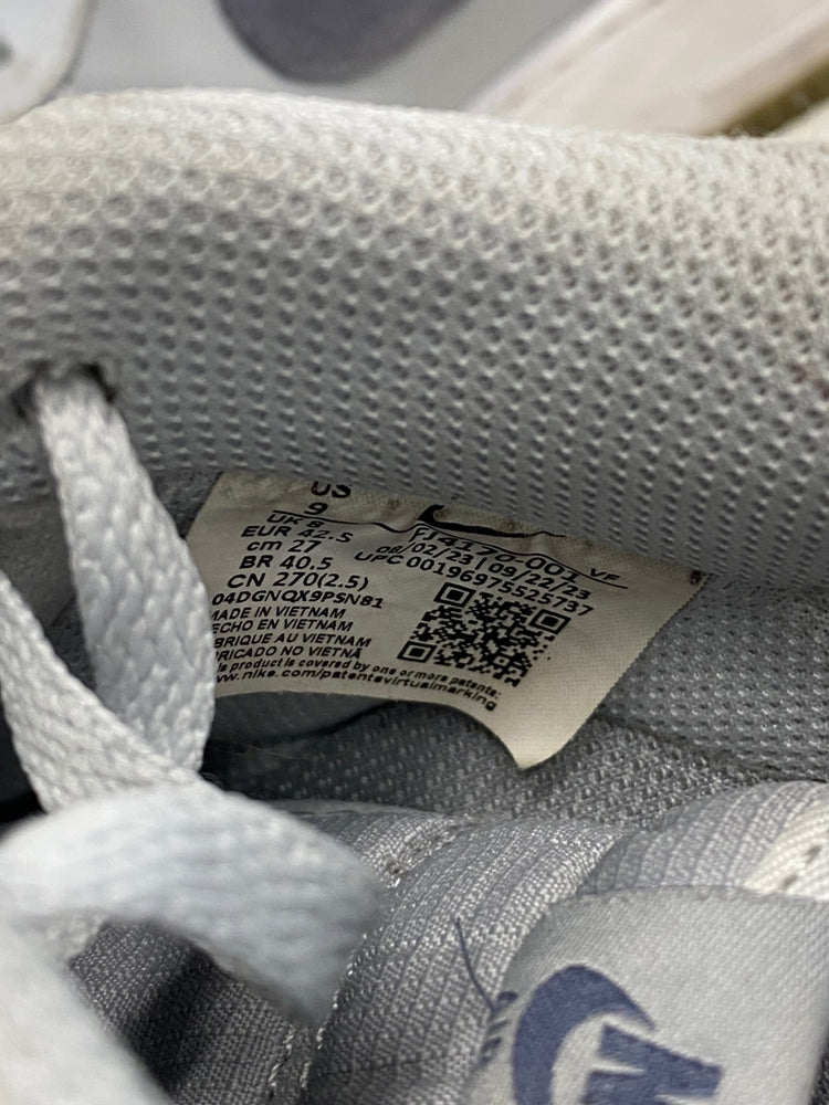 Fabulous Nike Air Force One 07 Sneakers UK9 Gray Blue RR001