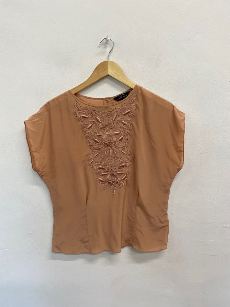 Fabulous Ted Baker Blouse UK10-12 Apricot silk embroidered SC007