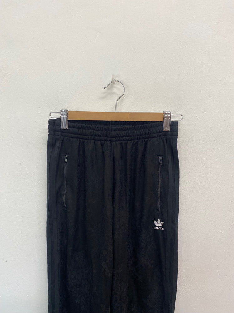 Fabulous Adidas vintage Tracksuit UK6 Black lace overlay DC433