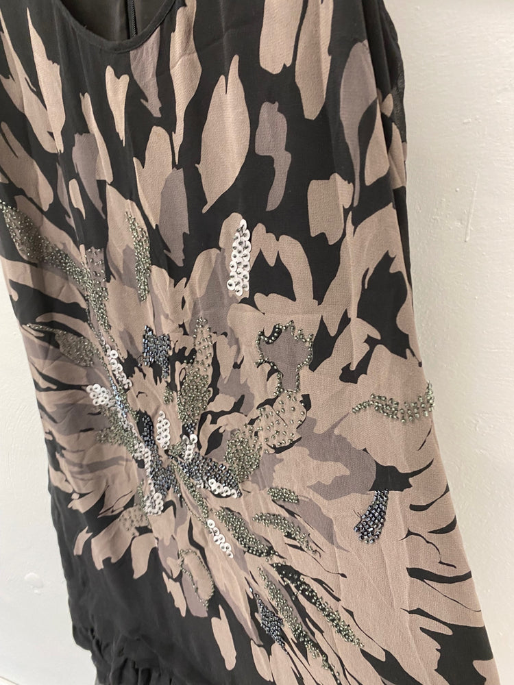 Fabulous Ted Baker 1920’s vibes retro silk Dress UK12 Black Ruffles party SC007