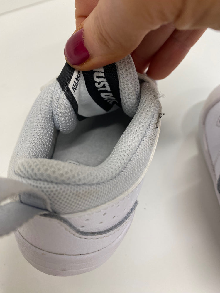 Fabulous Nike Pico 5 toddler Sneakers EUR 23.5 White Classics ML435