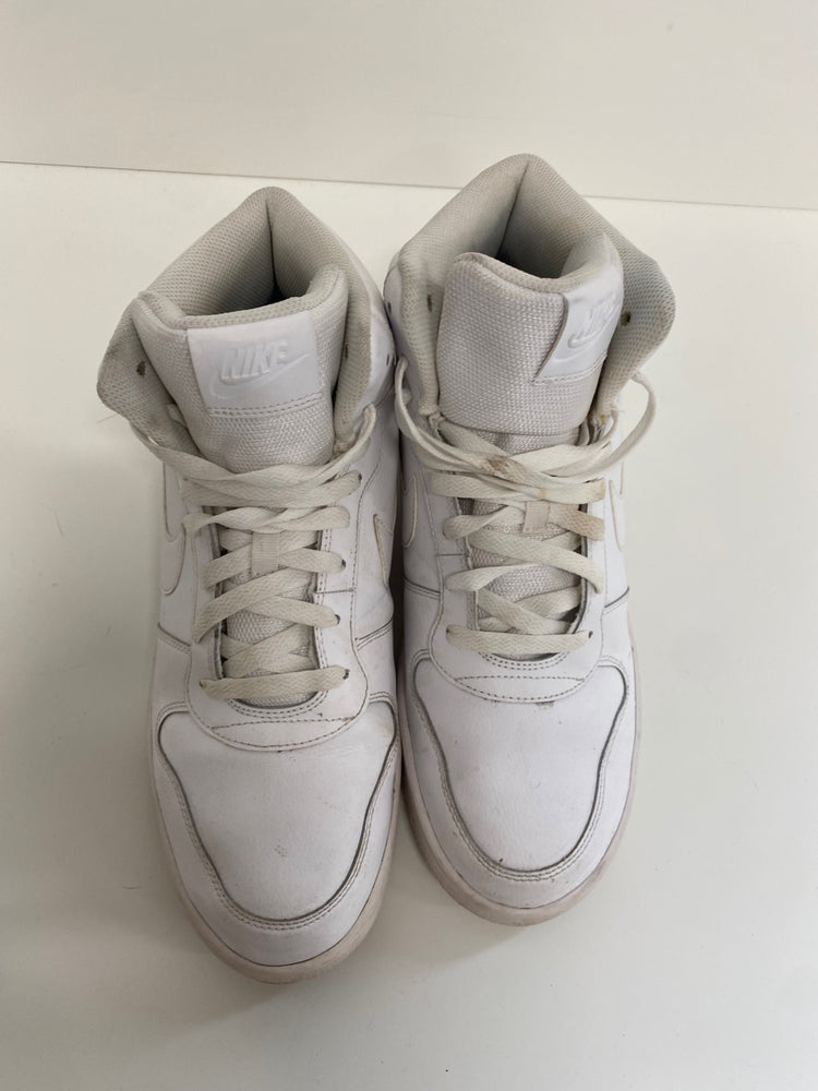 Fabulous Nike Ebernon mid Sneakers UK10 White