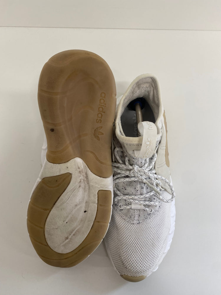 Fabulous Adidas Sneakers UK10.5 Beige/Off-white