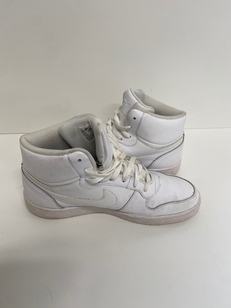 Fabulous Nike Ebernon mid Sneakers UK10 White