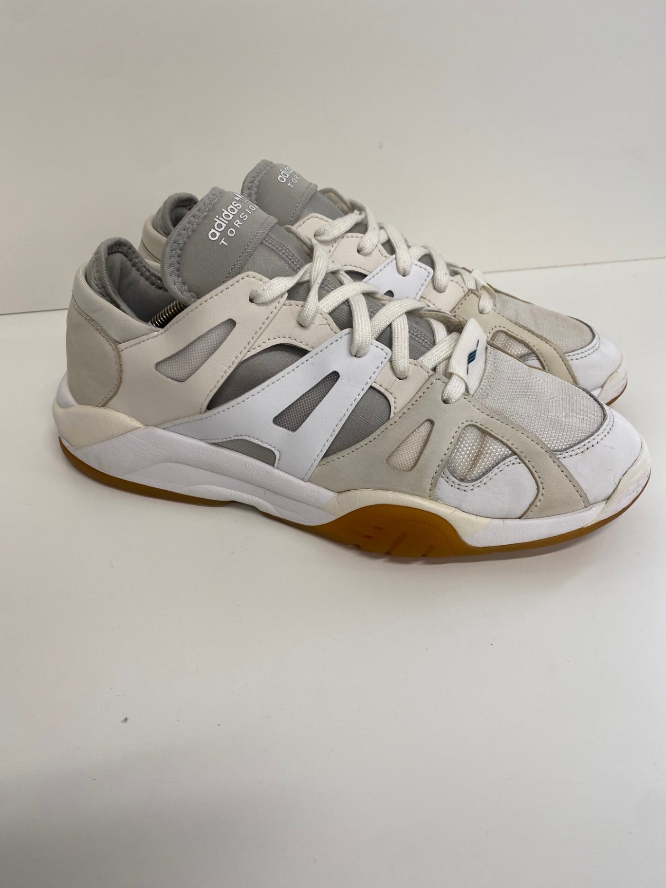 Adidas Dimension lo torsion 10 Beige white Gum | Pre-Loved