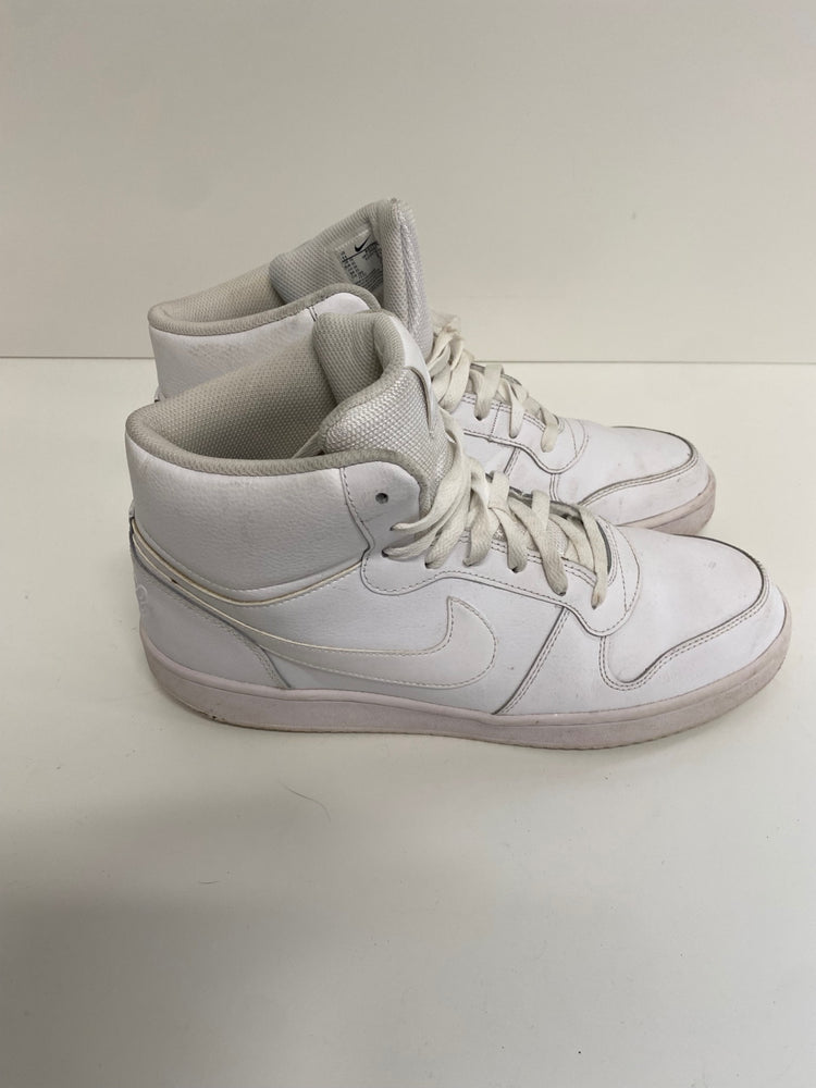 Fabulous Nike Ebernon mid Sneakers UK10 White