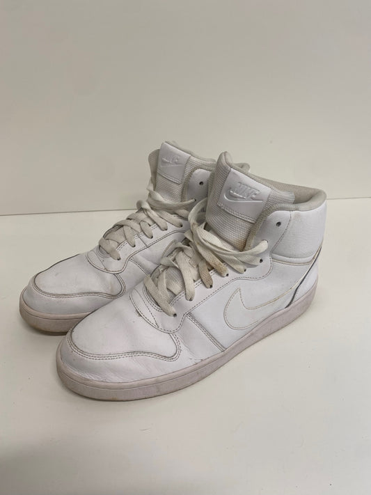 Fabulous Nike Ebernon mid Sneakers UK10 White