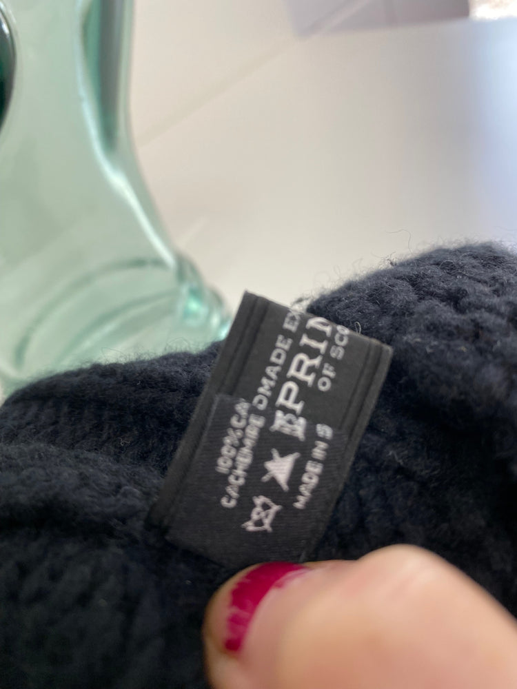 Fabulous Pringle of scotland cashmere beanie Hat One size Black KB001