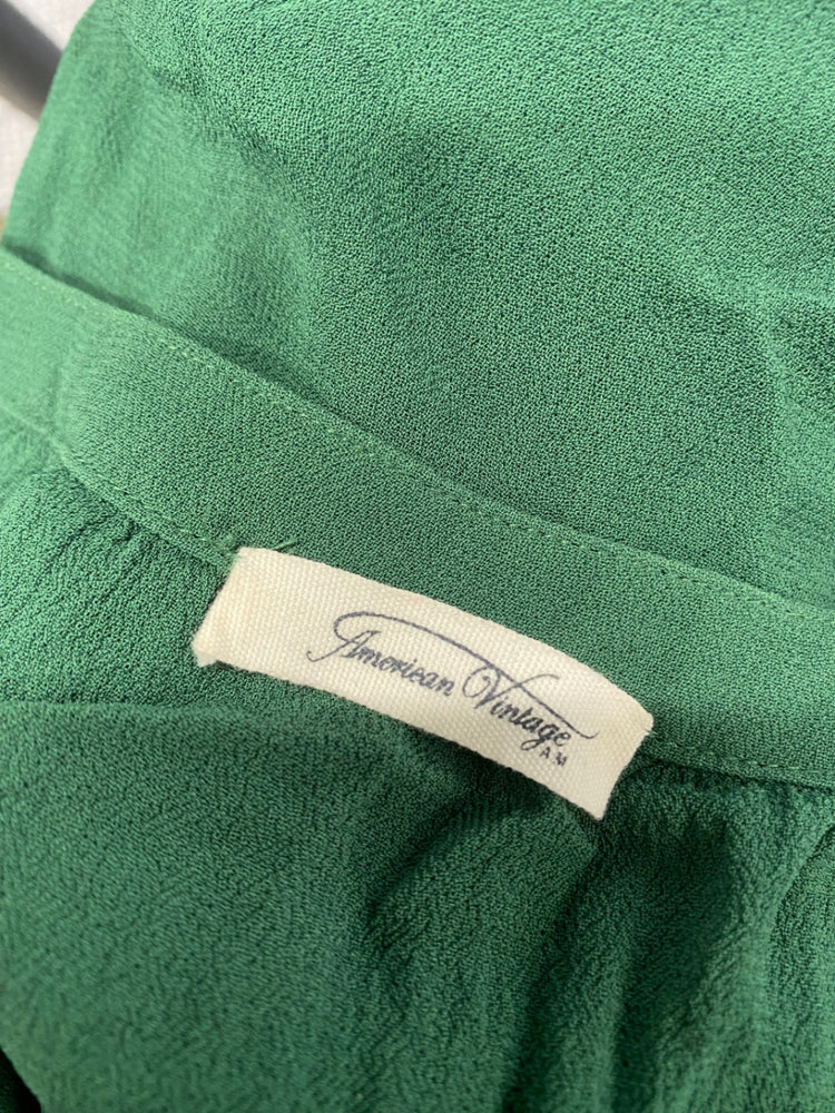 Fabulous American vintage Blouse UK S Green lightweight KB001
