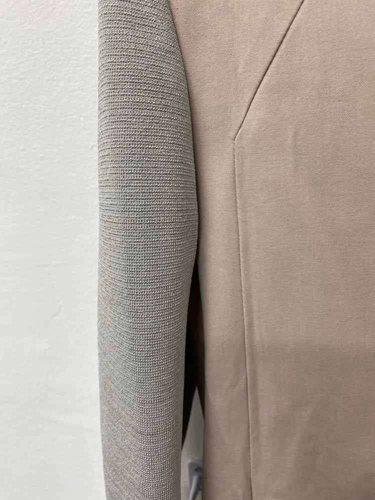 Fabulous PRINGLE Scotland smart midi coat UK10 Beige & Grey KB001