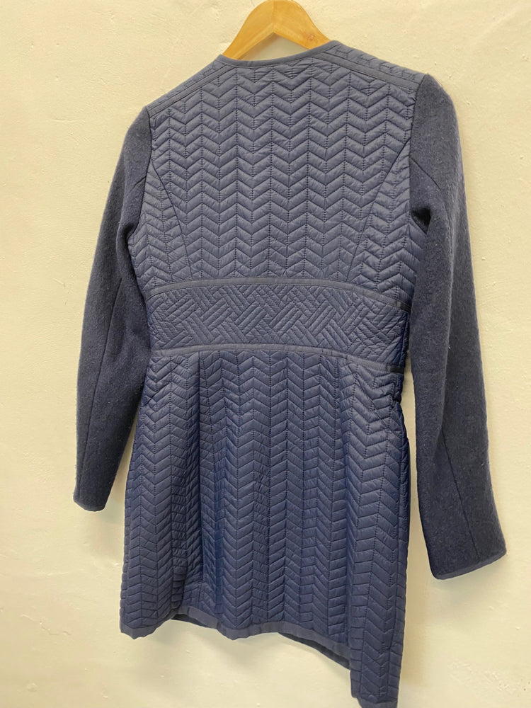 Fabulous PINKO navy blue mid length Quilted coat Uk8 cosy KB001