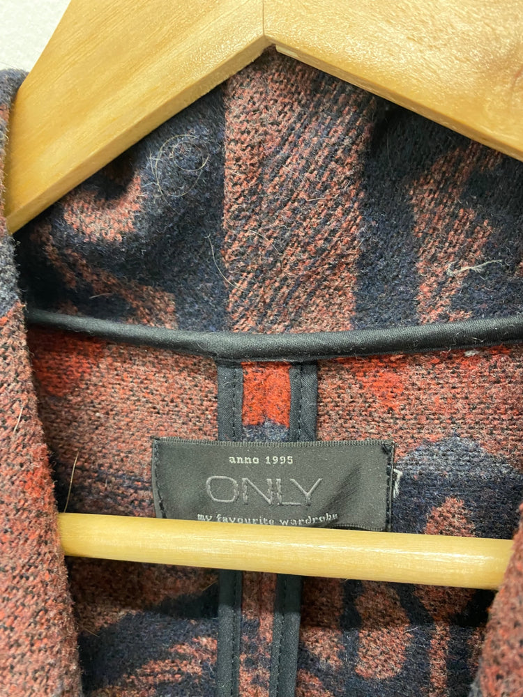 Fabulous Only Anno 1995 Blanket coat UkM Red Aztec blanket KB001