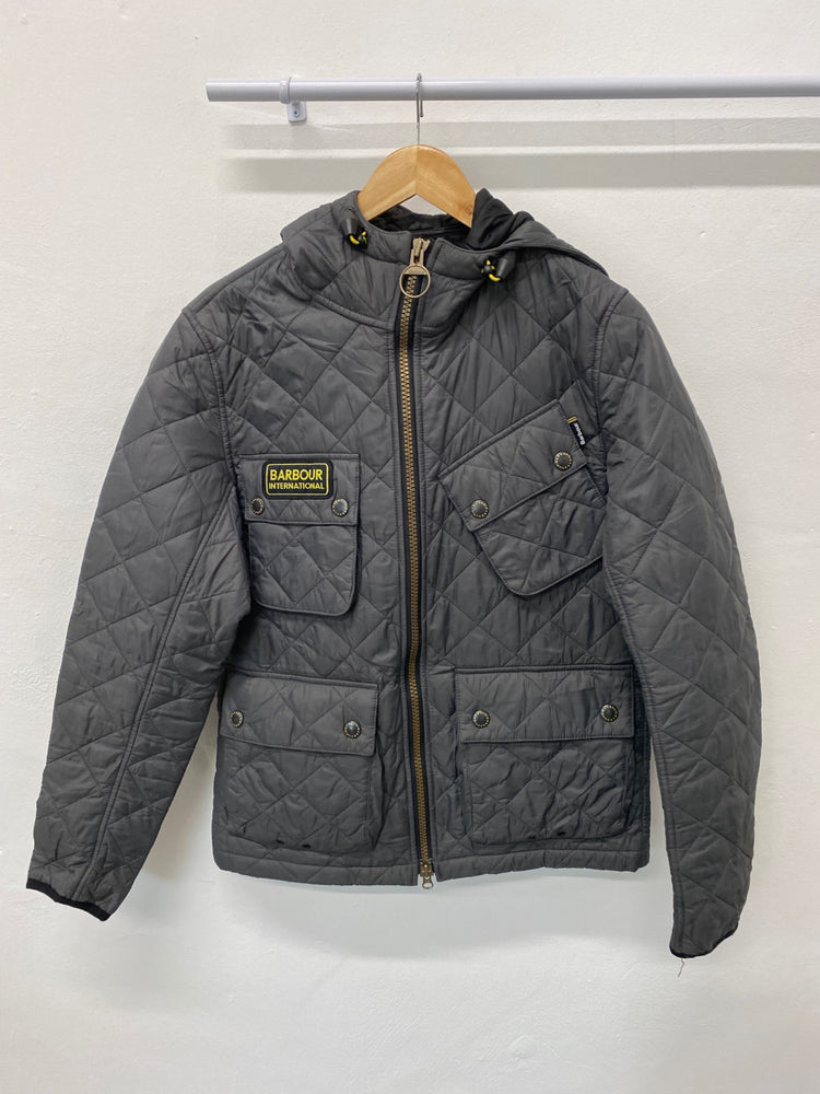 Fabulous Barbour International Paxton Quilted jacket UK M Charcoal Grey KB001