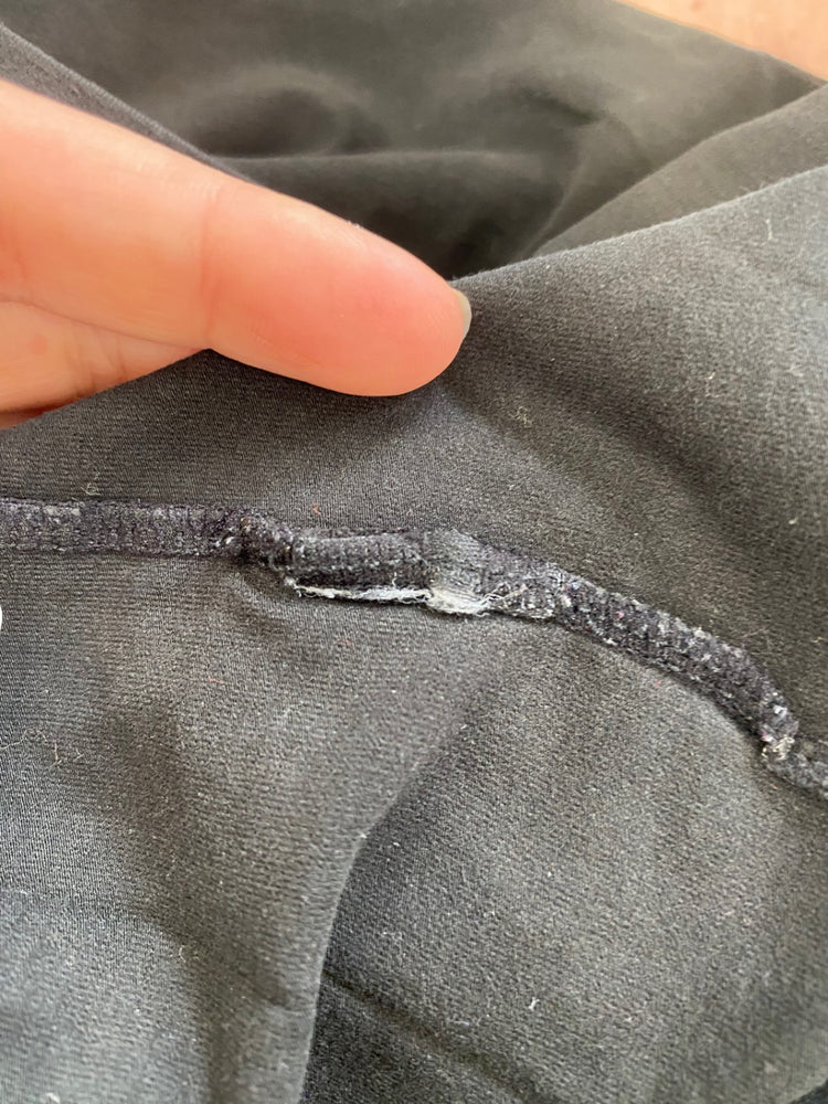 Stylish Hebbeding Black Long sleeve top UK16-18 BS001