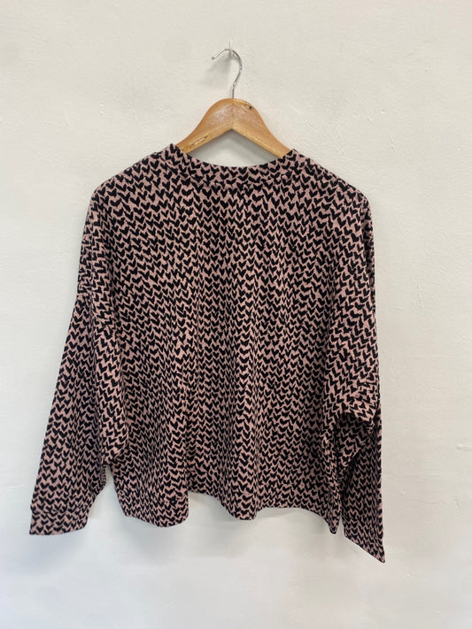 Fabulous WHISTLES Jumper UK M Pink black heart BS001