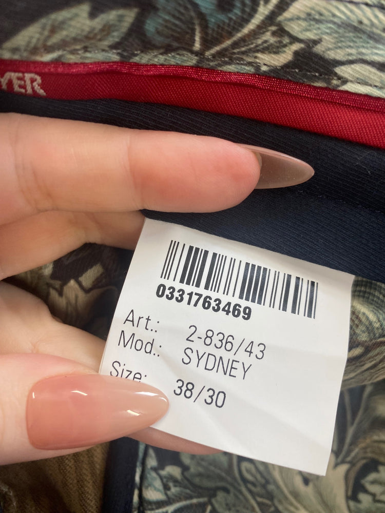 Classic Meyer Sydney Brown Corduroy Trousers W38" L30” GM143