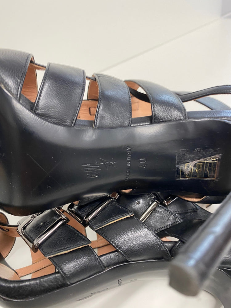 Fabulous Roland Mouret Strappy leather stilleto Sandals Uk7 Black Ankle strap GM143
