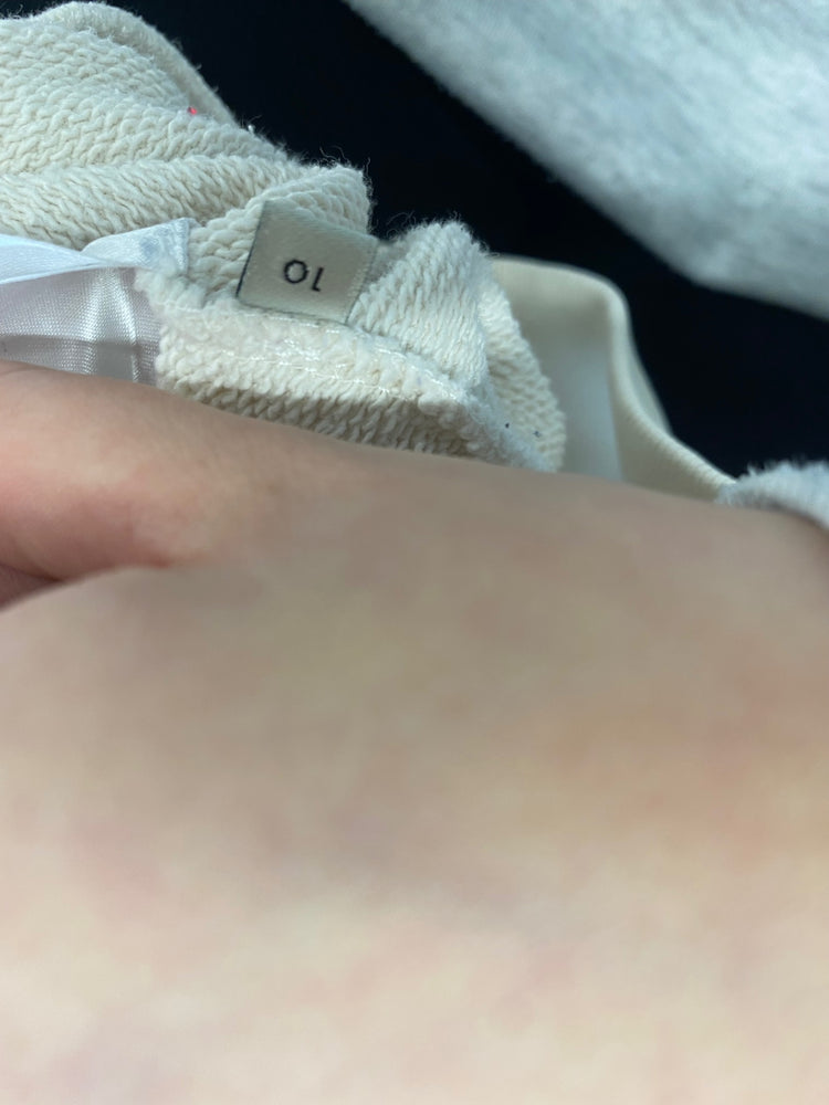 Fabulous Gucci Hoodie Age 10 Cream casual *marked BB001