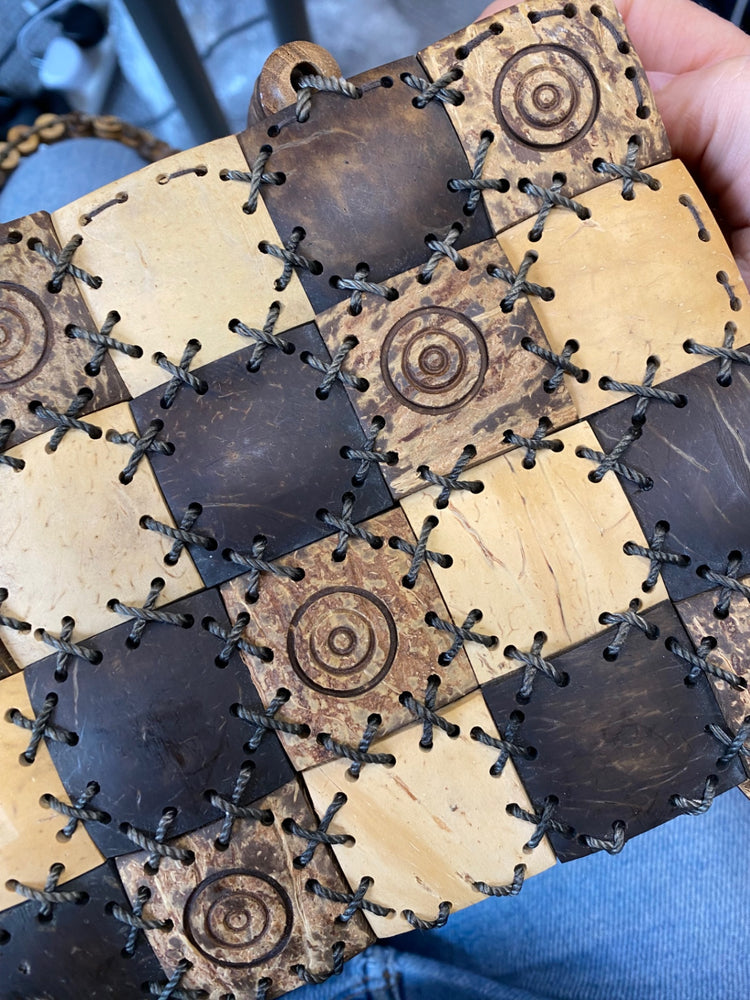 Fabulous Vintage 1980’s coconut & betul wood boho Cottagecore Handbag One size Brown TM395